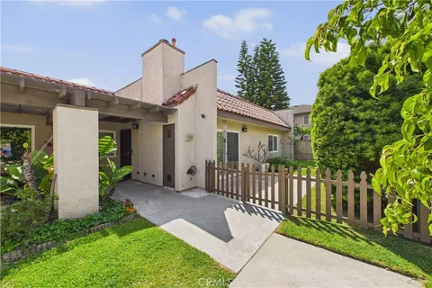 729 S Hayward Street Unit 3, Anaheim, CA MLS: PW25083206