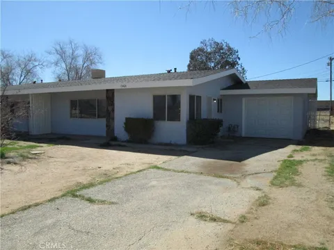 13464 Mohawk Road, Apple Valley, CA MLS: CV25055949