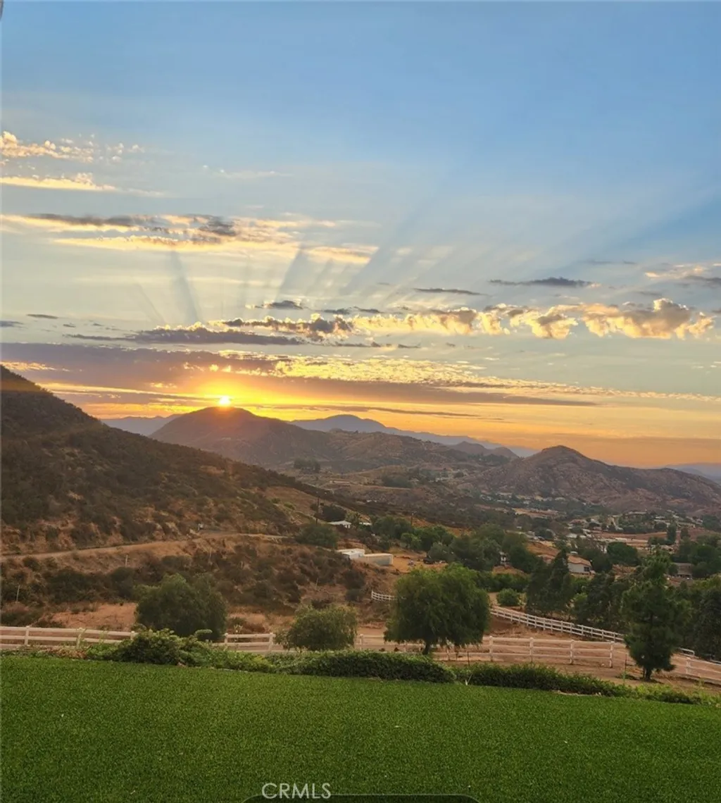 33530 Wright Rd, Menifee, CA 92584