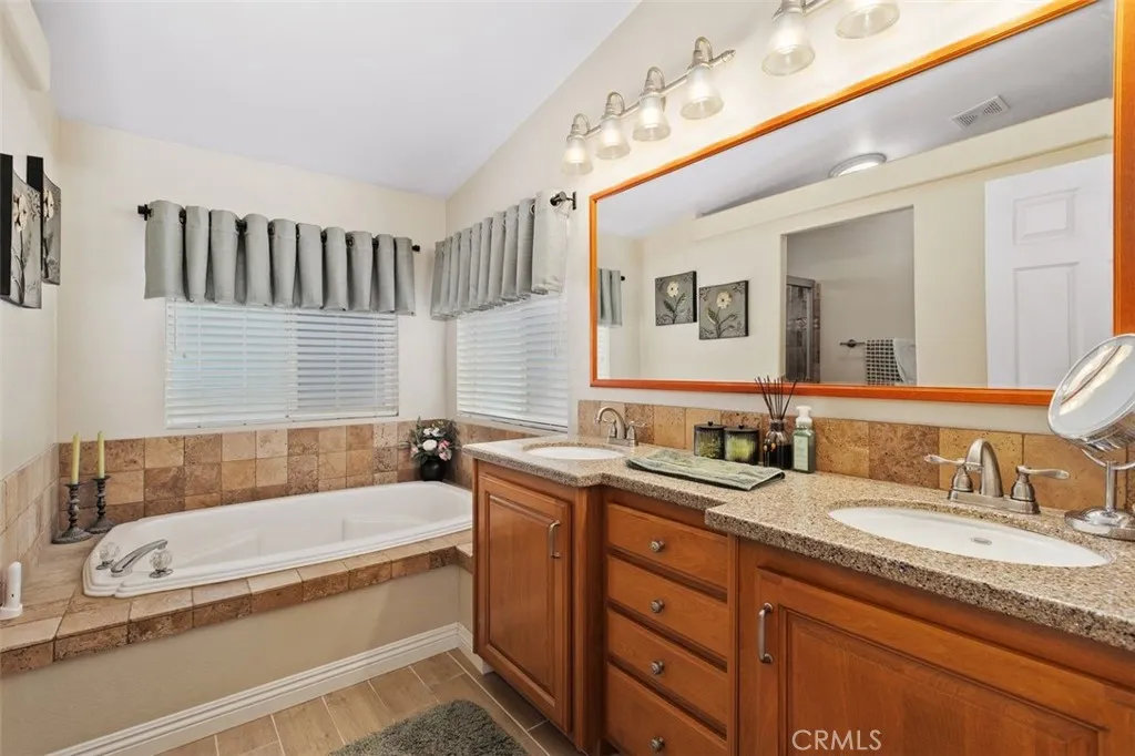 Additional image 64 of 33530 Wright Rd, Menifee, CA 92584