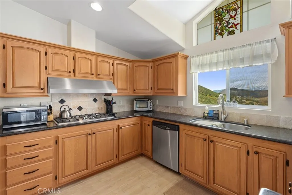 Additional image 13 of 33530 Wright Rd, Menifee, CA 92584