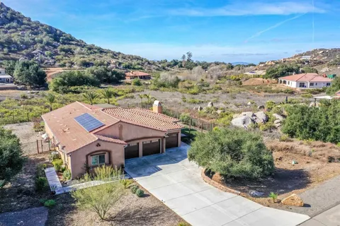 12264 Via Ruscello, Lakeside, CA MLS: NDP2501544