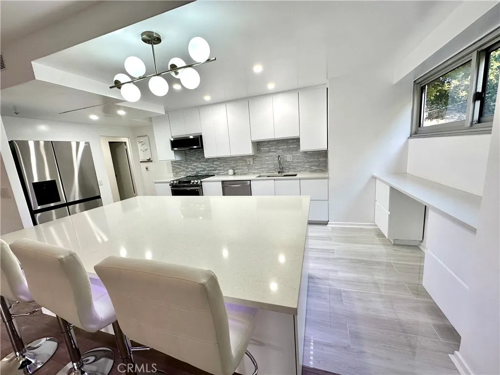 Additional image 26 of 10450 Wilshire Unit 2A, Los Angeles, CA 90024