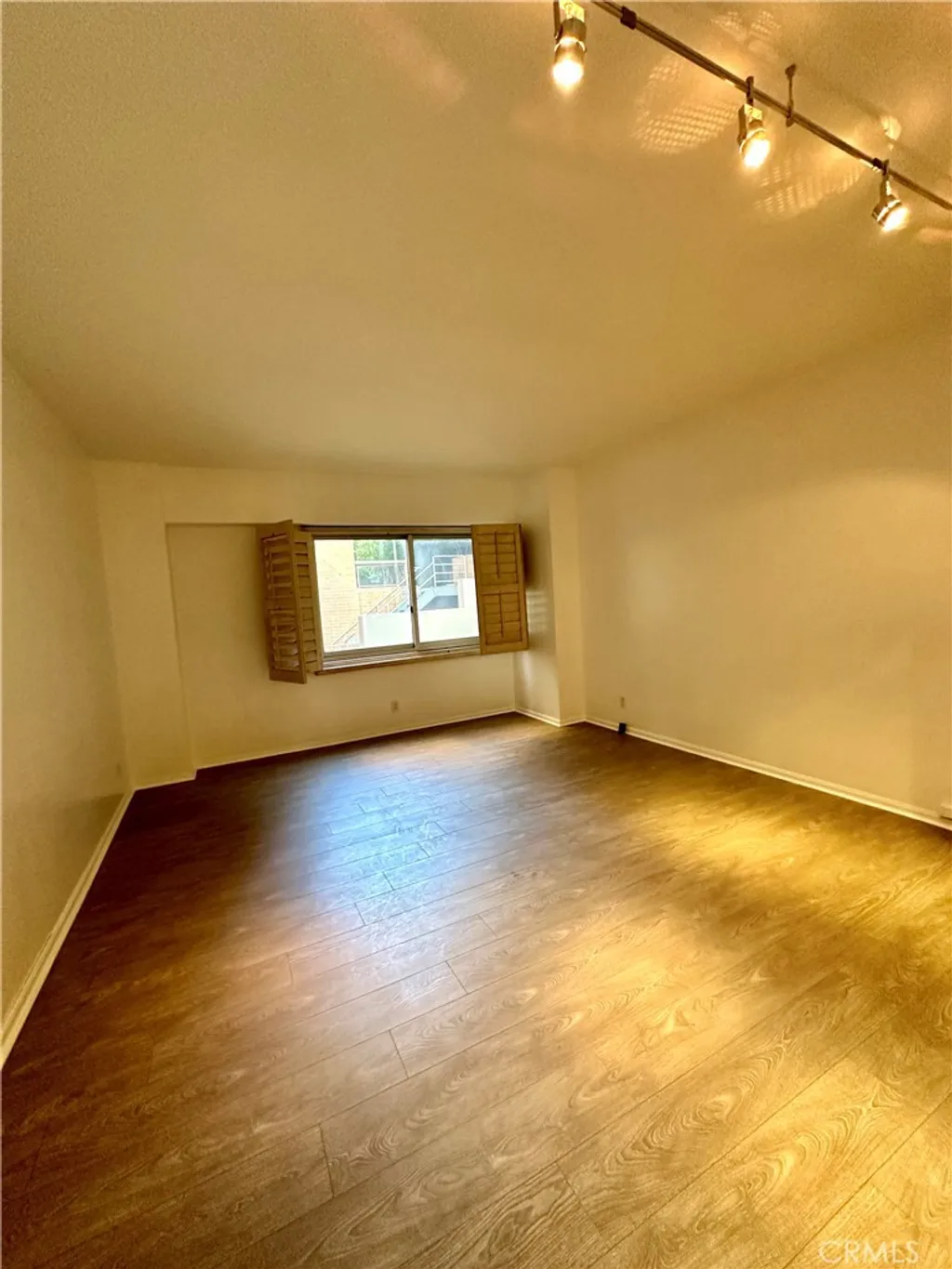 Additional image 9 of 10450 Wilshire Unit 2A, Los Angeles, CA 90024