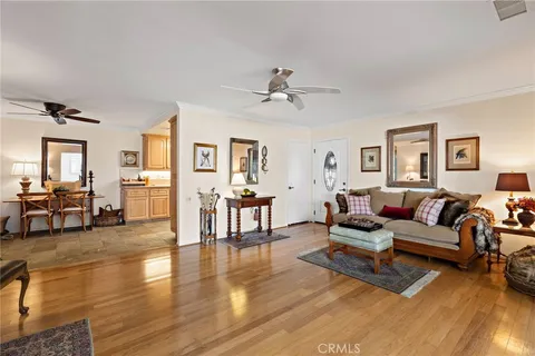 3011 Via Buena Vista Unit Q, Laguna Woods, CA MLS: OC25020889