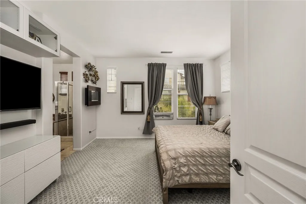 Additional image 76 of 235 Tall Oak, Irvine, CA 92603