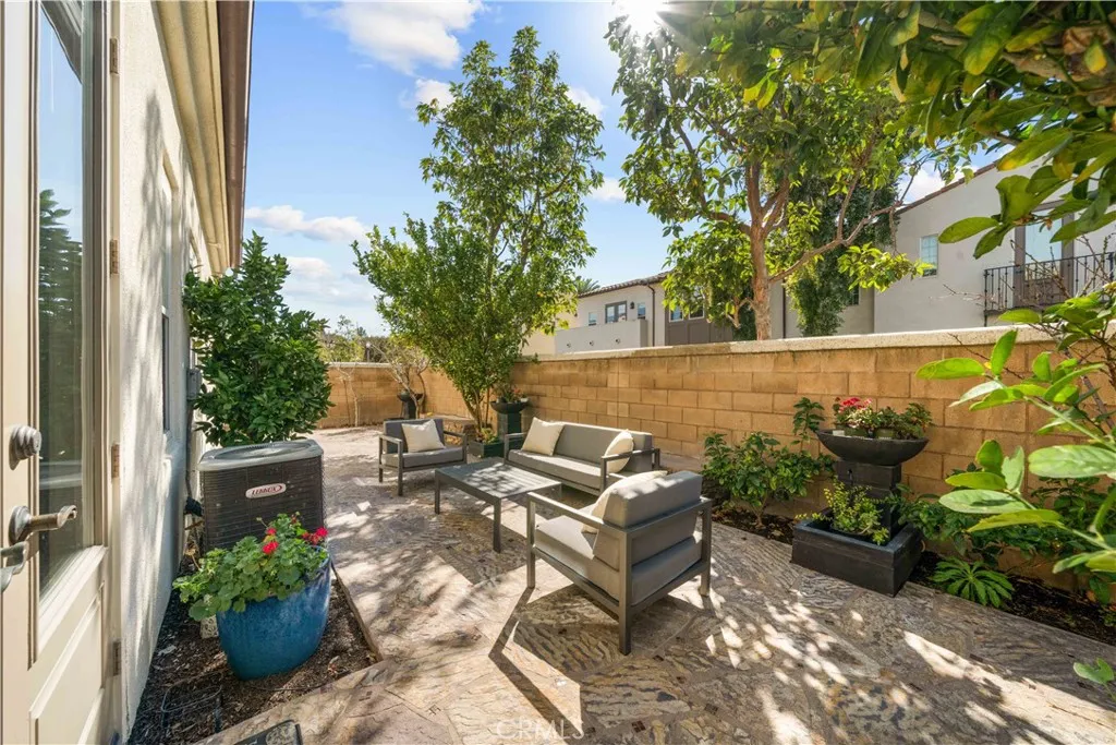 Additional image 31 of 94 Mission, Irvine, CA 92620