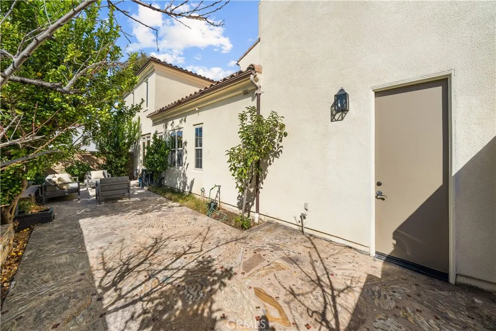 Additional image 33 of 94 Mission, Irvine, CA 92620