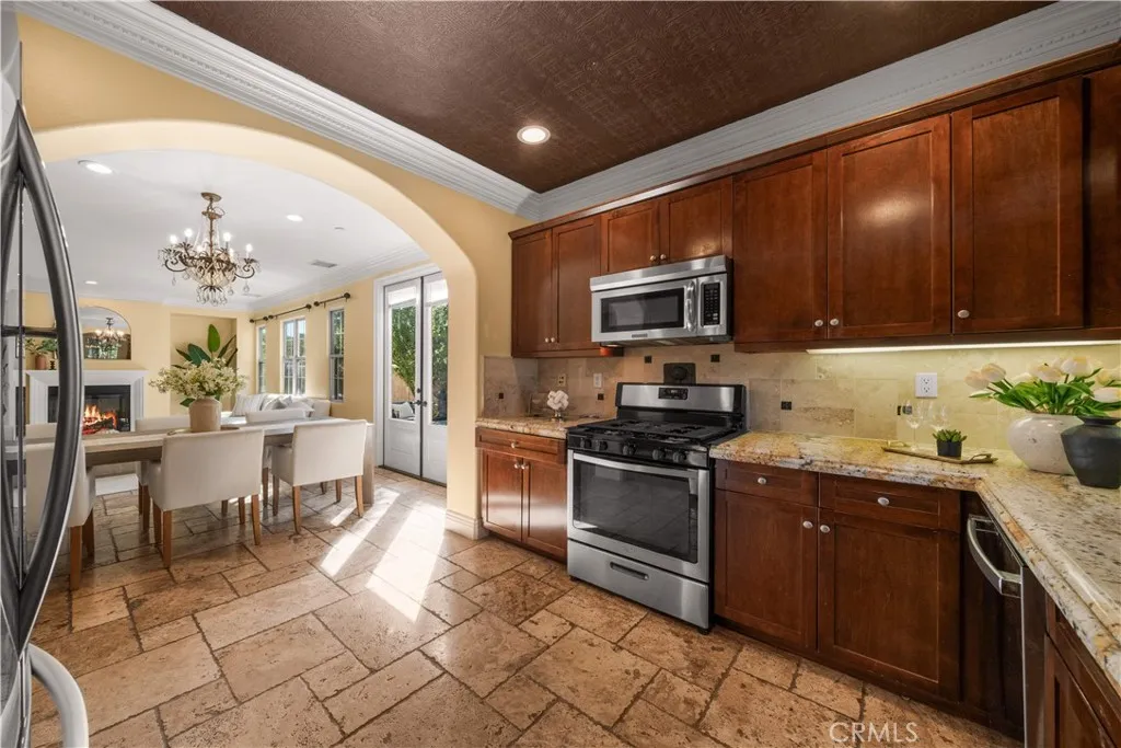 Additional image 11 of 94 Mission, Irvine, CA 92620