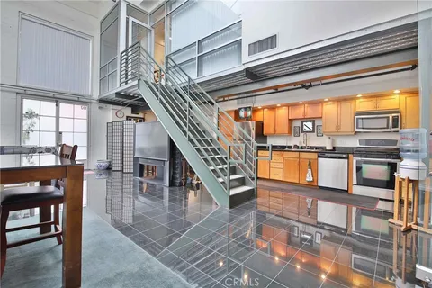 420 S San Pedro Street Unit 102, Los Angeles, CA MLS: WS24145093