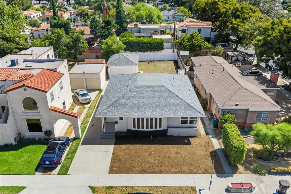 2710 Magnolia Ave, Long Beach, CA 90806