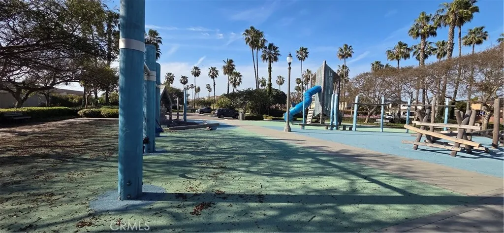 6126 Eaglecrest Drive, Huntington Beach, CA 92648