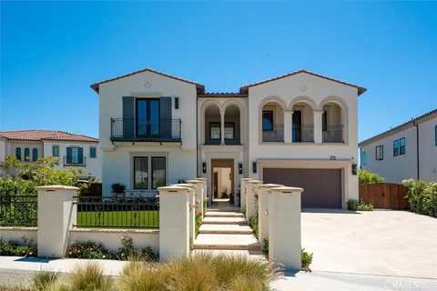 11040 Sweetwater Court, Chatsworth, CA MLS: SR25081681