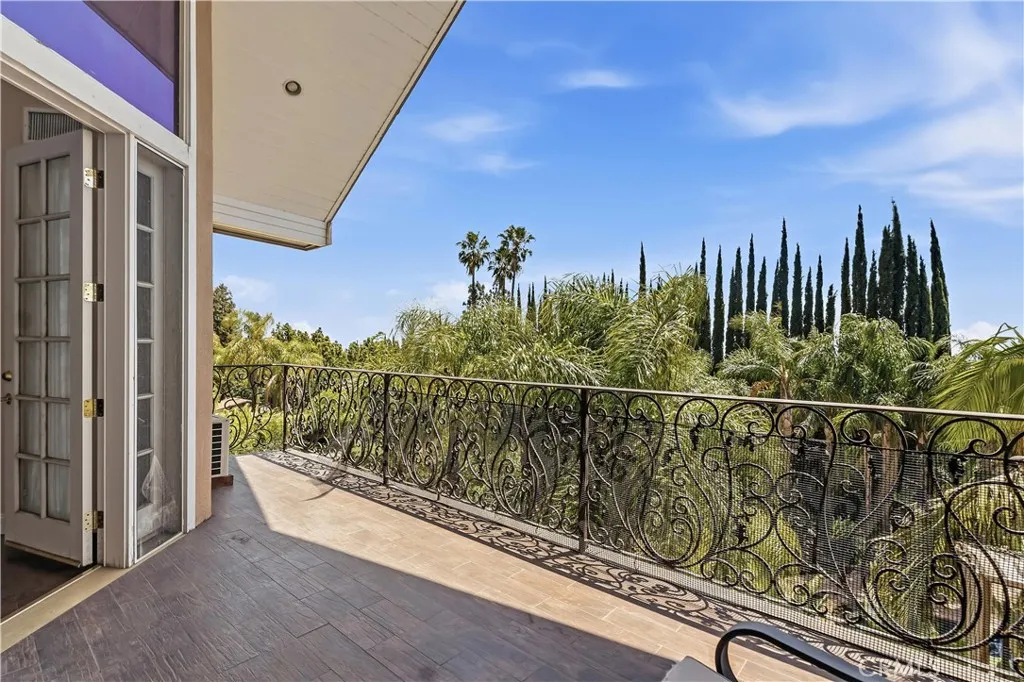 Additional image 37 of 200 W 24th Street, Upland, CA 91784