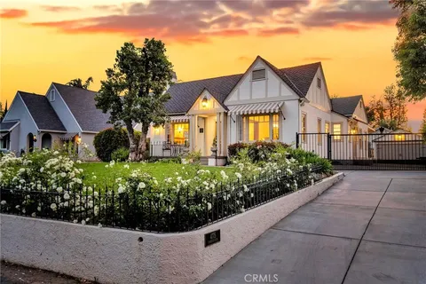 4775 Somerset Drive, Riverside, CA MLS: IV25105754
