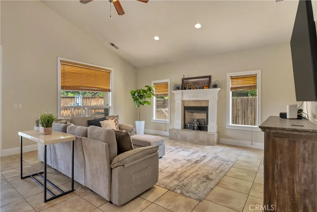 Additional image 12 of 39 Reedemers Loop, Chico, CA 95973