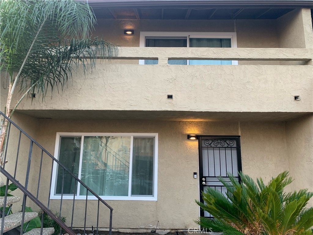 17425 Arrow Boulevard 13, Fontana, CA 92335 - MLS#: CV22230602
