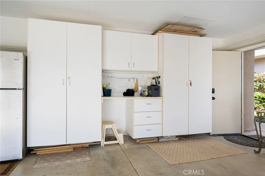 33 Augusta Dr, Rancho Mirage, CA 92270