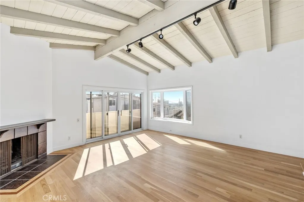 Additional image 65 of 959 2nd St, Hermosa Beach, CA 90254