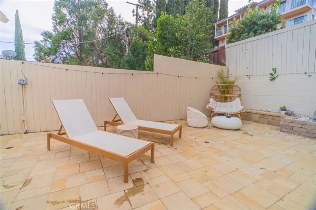 5179 Canoga Ave, Woodland Hills, CA 91364