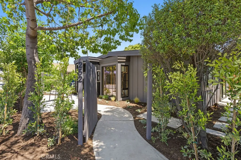 Additional image 24 of 252 Walnut St, Costa Mesa, CA 92627