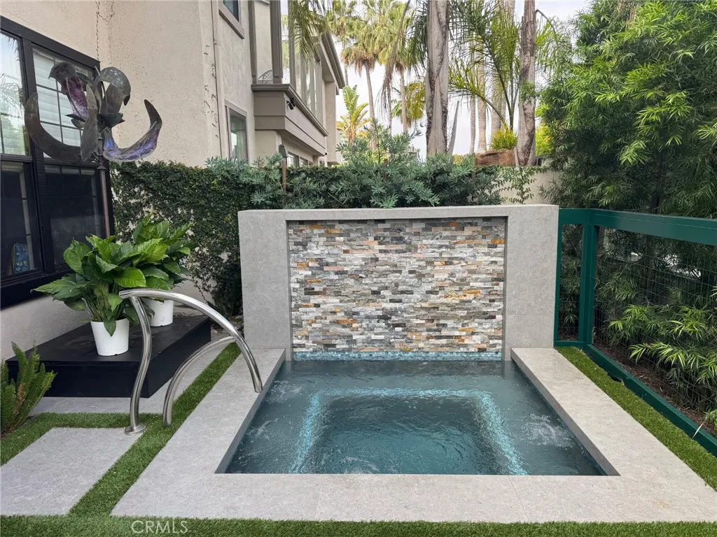 Additional image 36 of 51 Seabrook Cove, Newport Beach, CA 92660