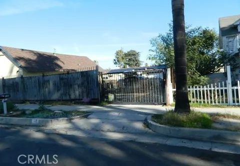 117 N Orange Avenue, Rialto, CA MLS: IV24177949