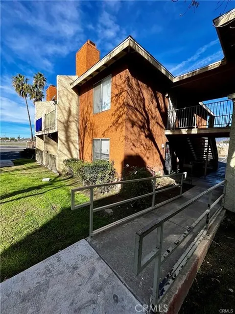 1025 N Tippecanoe Avenue Unit 120, San Bernardino, CA MLS: IV25104560