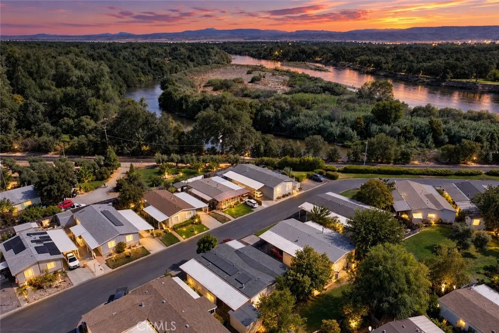 3835 Gardiner Ferry Rd Unit 17, Corning, CA 96021