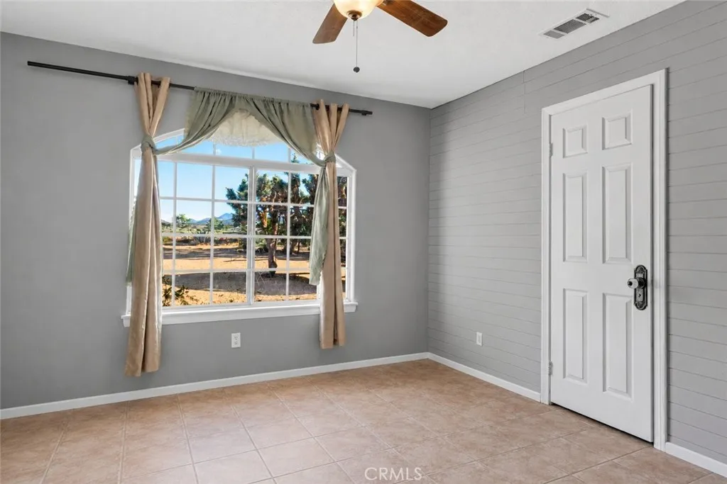 Additional image 124 of 6414 Nielson Road, Phelan, CA 92371