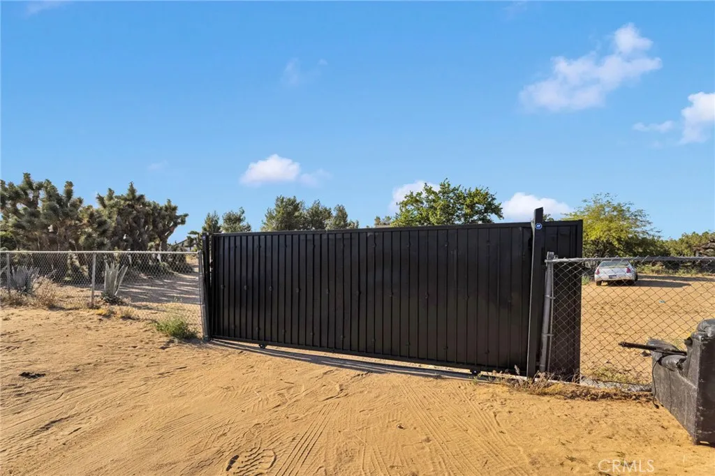 Additional image 141 of 6414 Nielson Road, Phelan, CA 92371