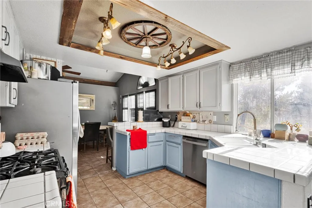 Additional image 23 of 6414 Nielson Road, Phelan, CA 92371