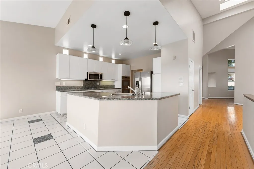 Additional image 13 of 1536 Silver St, Hermosa Beach, CA 90254