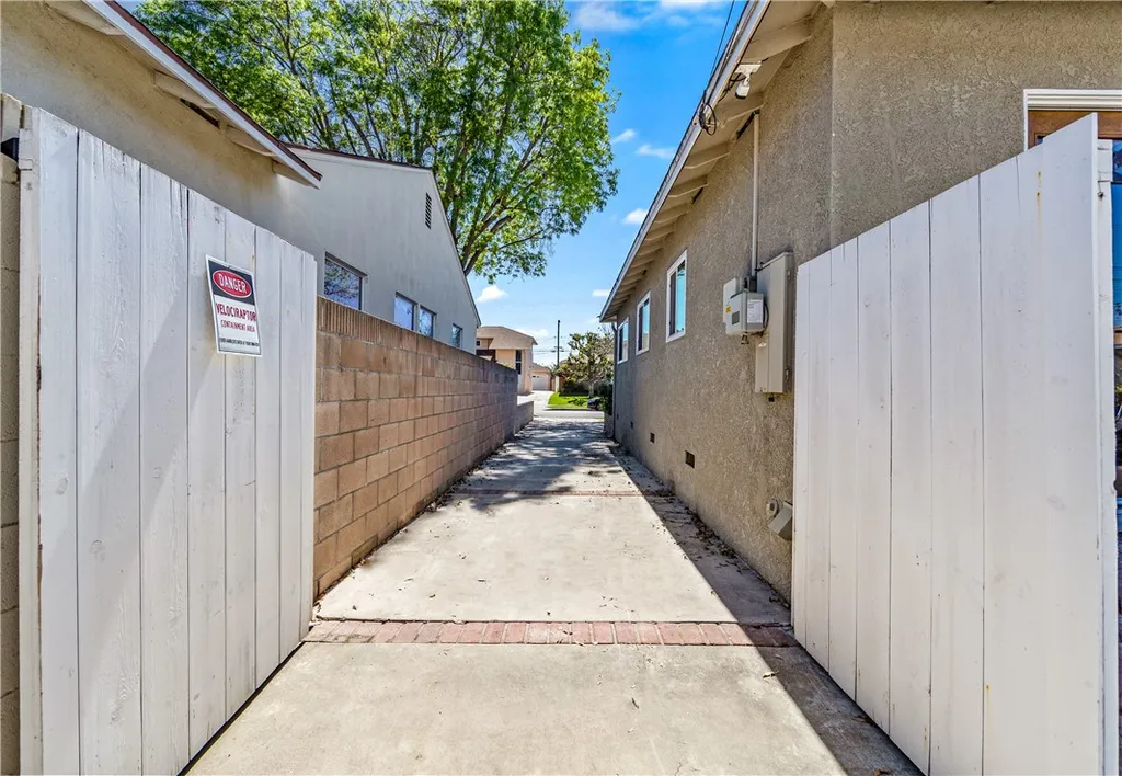 Additional image 56 of 6023 Greenmeadow Rd, Lakewood, CA 90713