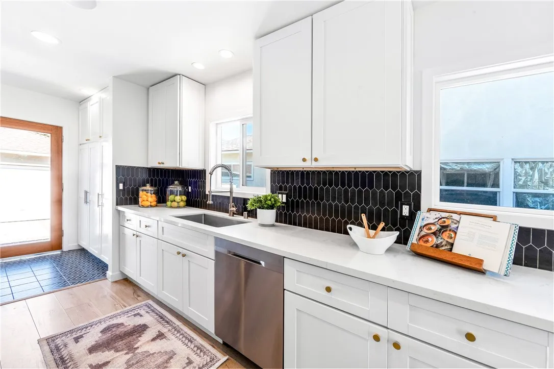 Additional image 78 of 6023 Greenmeadow Rd, Lakewood, CA 90713