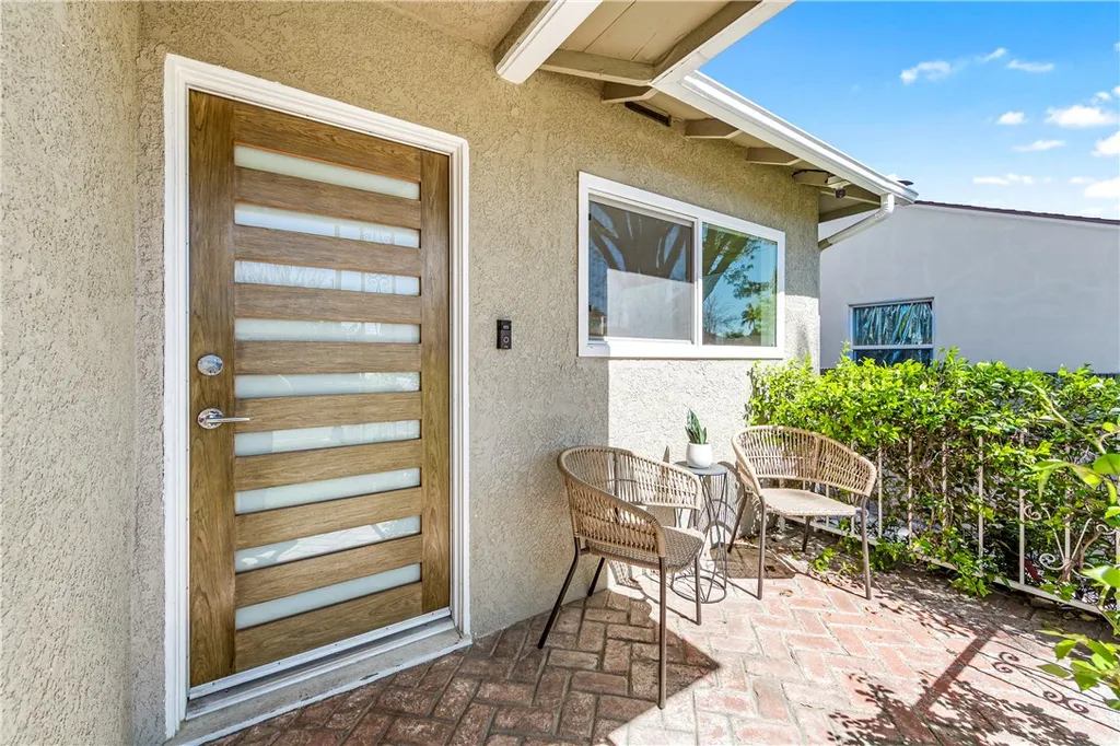 Additional image 3 of 6023 Greenmeadow Rd, Lakewood, CA 90713