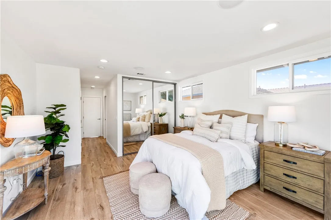 Additional image 106 of 6023 Greenmeadow Rd, Lakewood, CA 90713