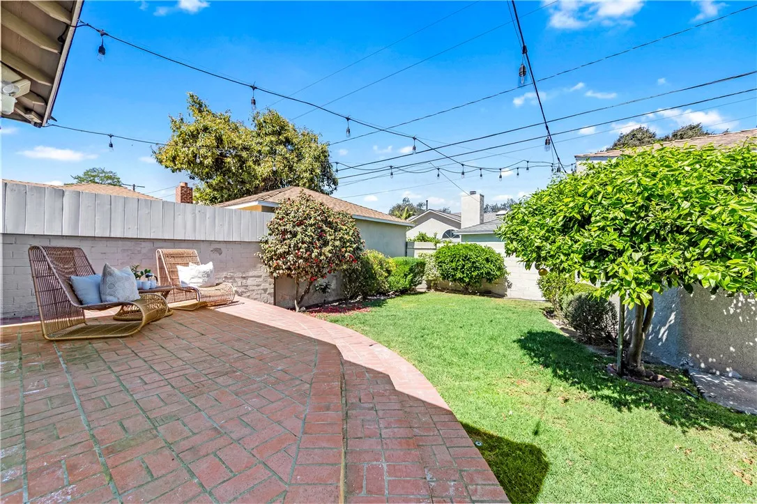 Additional image 108 of 6023 Greenmeadow Rd, Lakewood, CA 90713