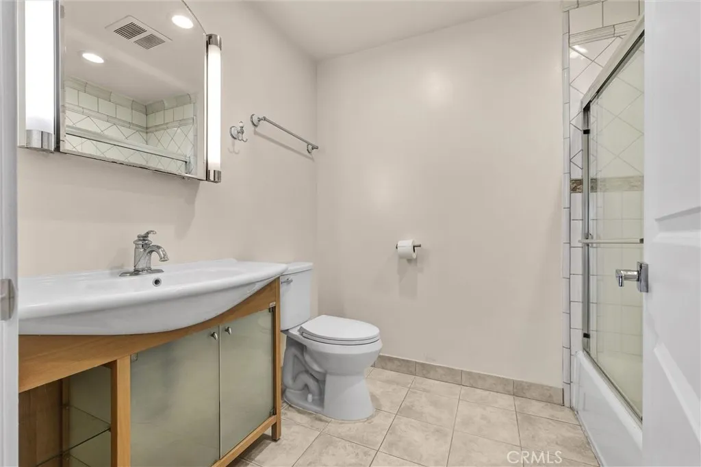 Additional image 34 of 876 Harrington Rd, Glendale, CA 91207