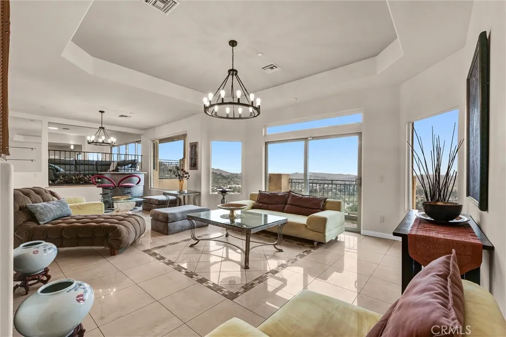 Additional image 50 of 876 Harrington Rd, Glendale, CA 91207