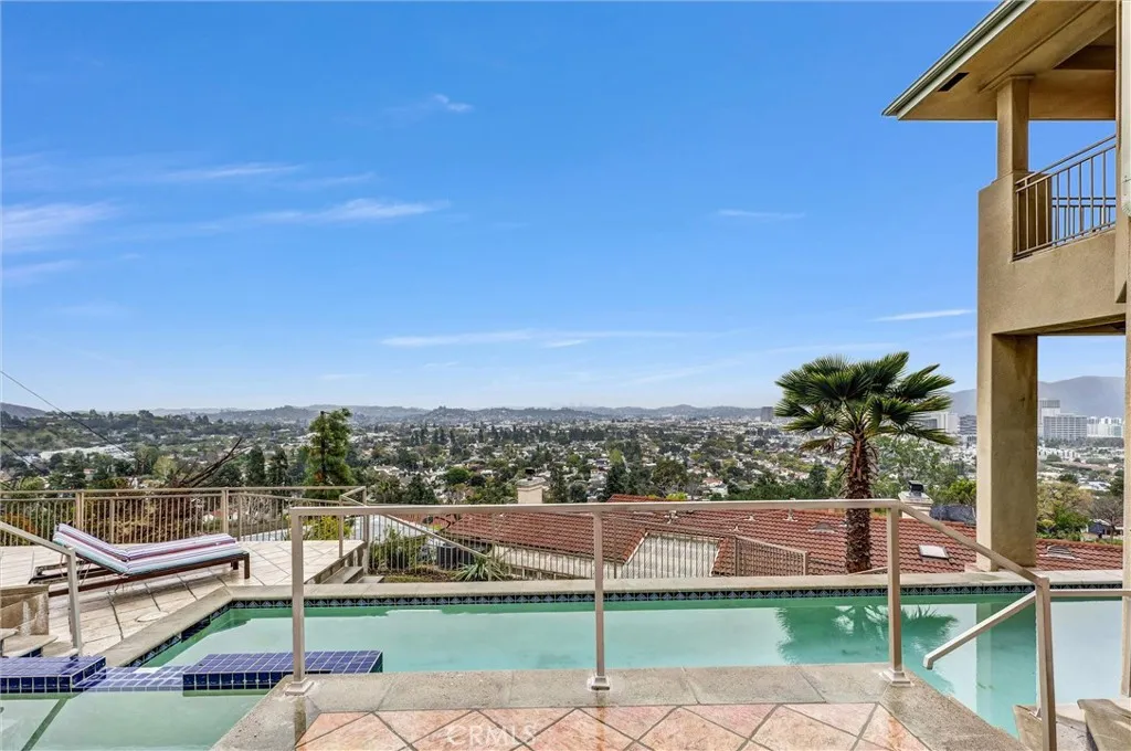 Additional image 43 of 876 Harrington Rd, Glendale, CA 91207