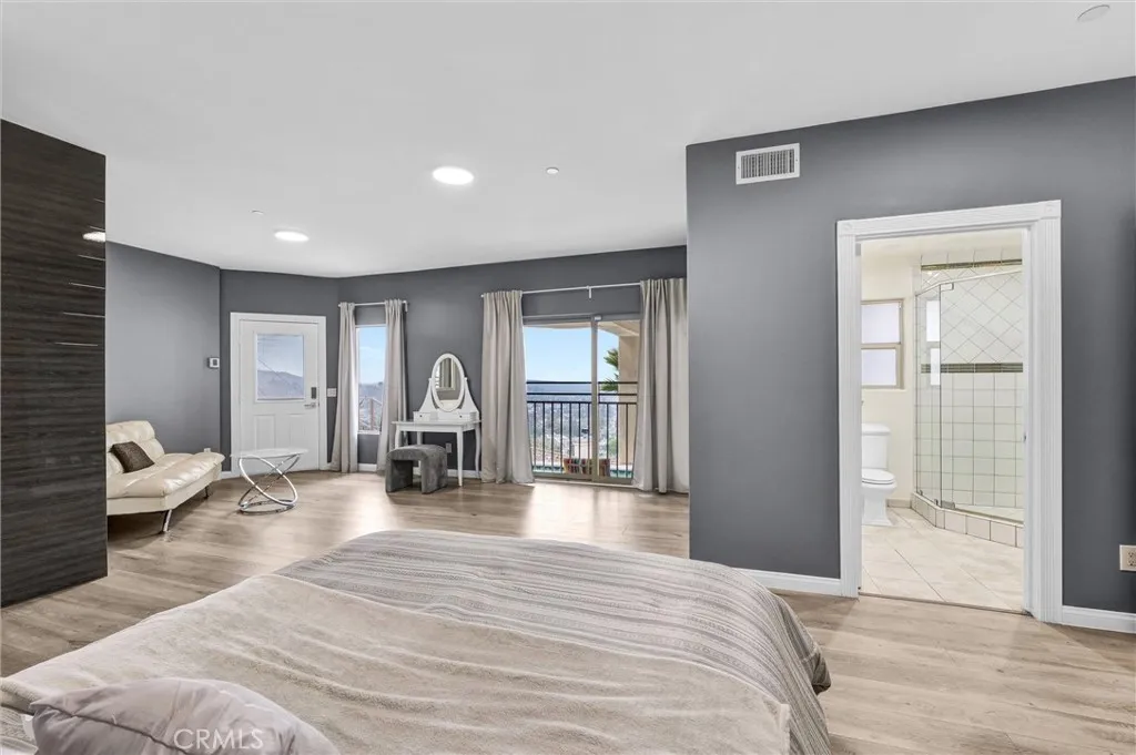 Additional image 71 of 876 Harrington Rd, Glendale, CA 91207