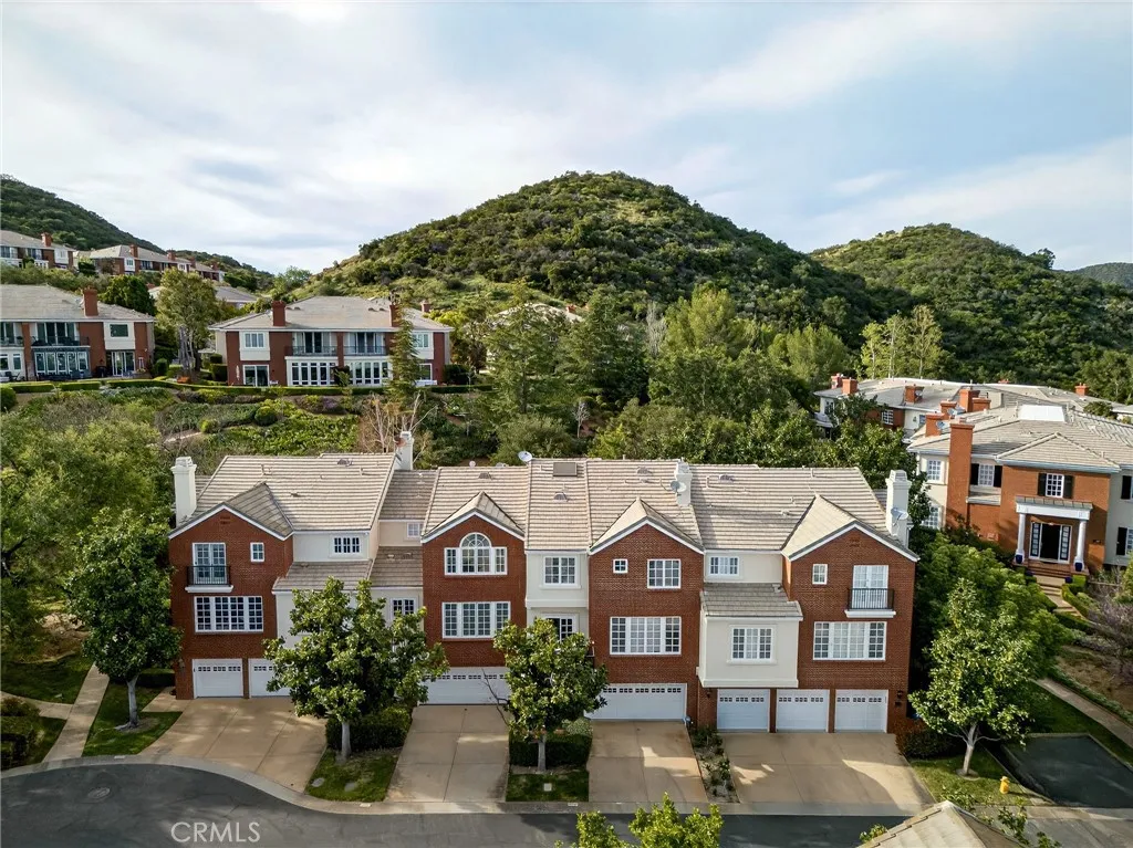 2443 Swanfield Court, Thousand Oaks, CA 91361