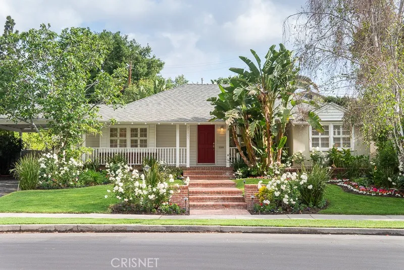 11257 Acama Street, Studio City, CA 91602