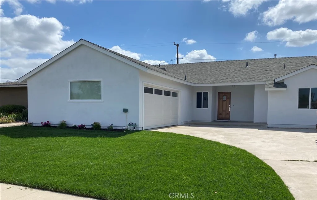 862 Calle La Rocha, Camarillo, CA 93010