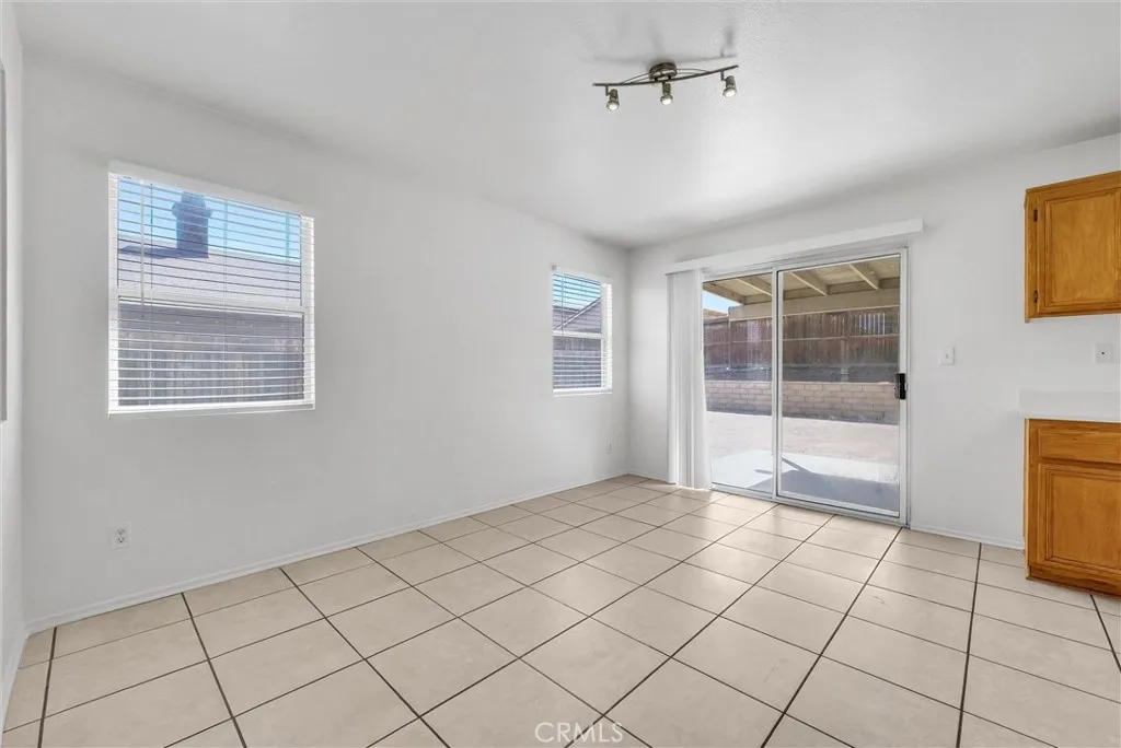 Additional image 7 of 11719 Fern Pine St, Victorville, CA 92392
