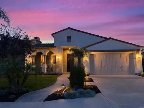 3238 Avenida De Sueno, Carlsbad, CA MLS: NDP2503322