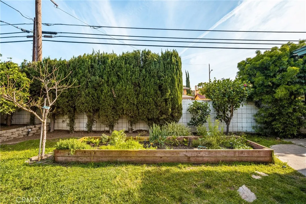 Additional image 40 of 909 N Cleveland St, Orange, CA 92867