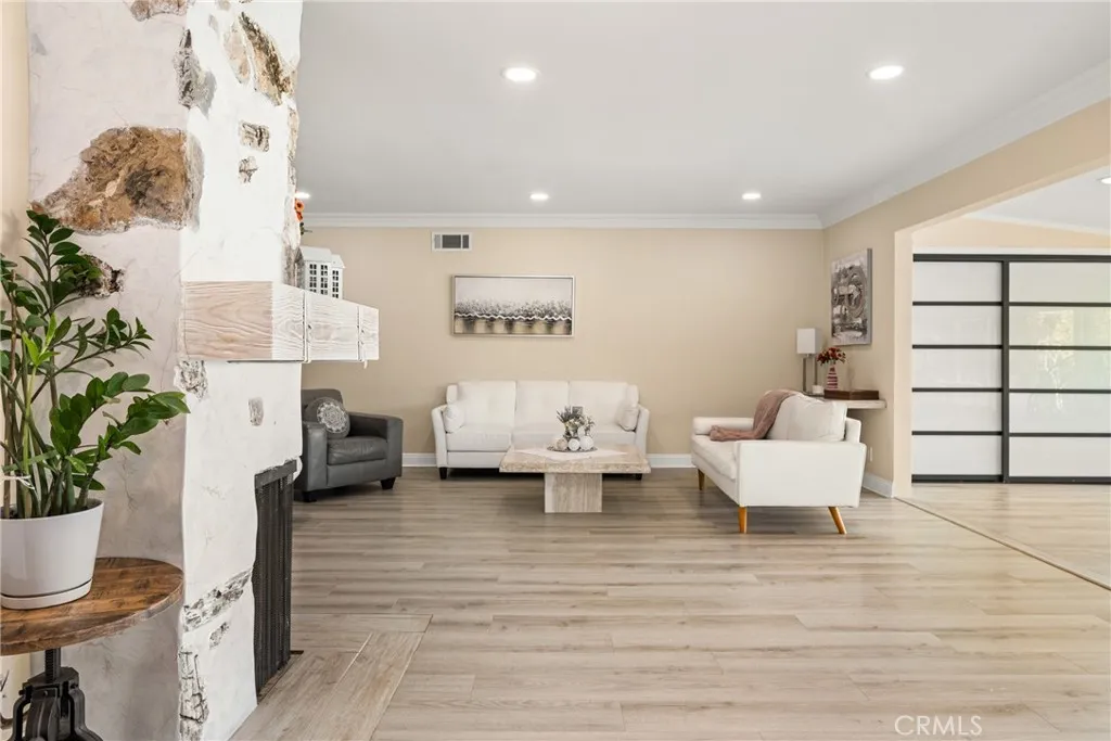 Additional image 7 of 909 N Cleveland St, Orange, CA 92867