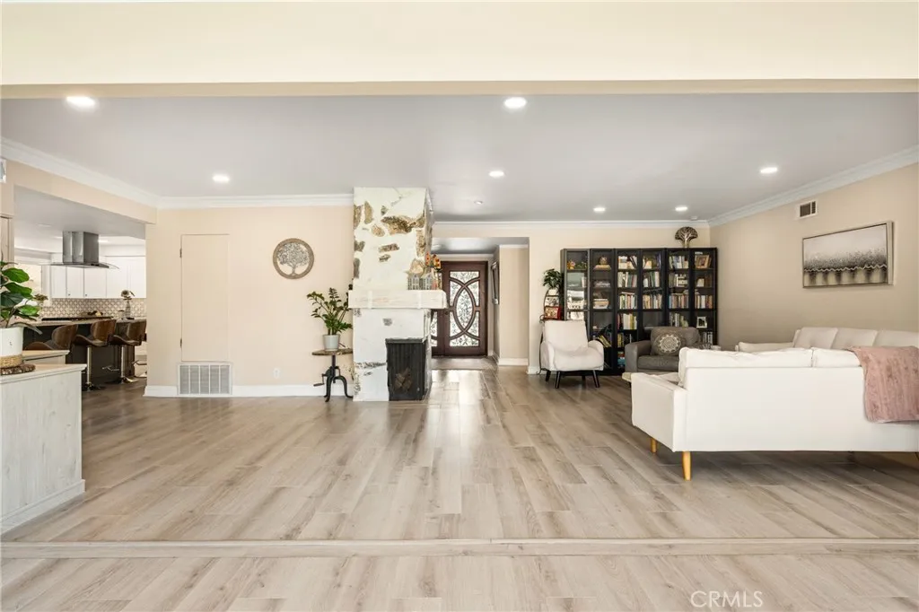 Additional image 10 of 909 N Cleveland St, Orange, CA 92867